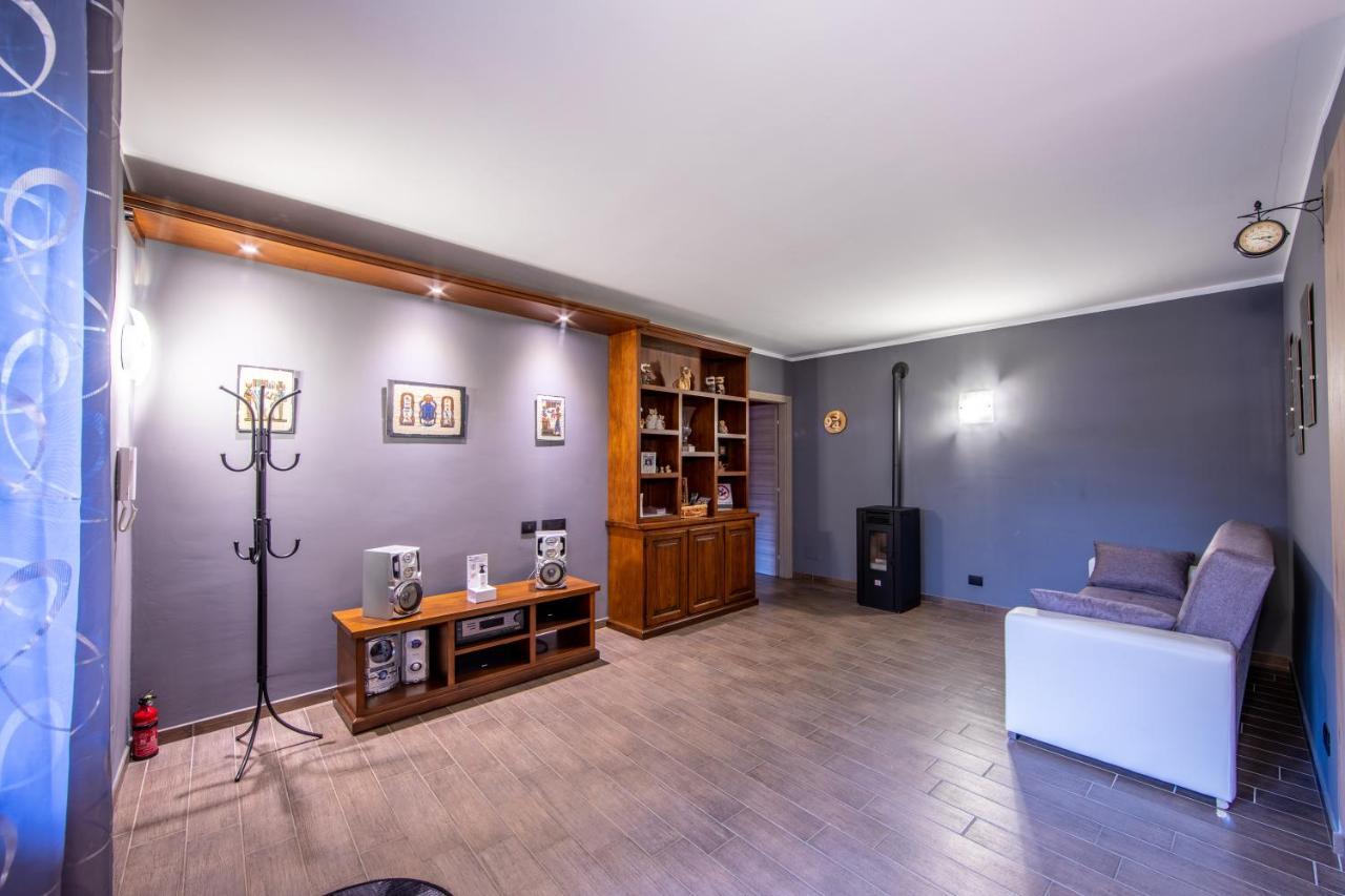 Binario 9 3/4 Bed & Breakfast Villafranca Piemonte Eksteriør bilde